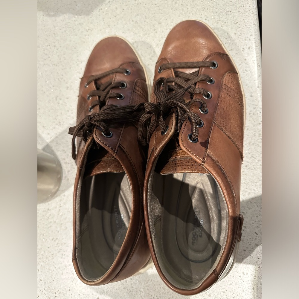 Fashion sneakers